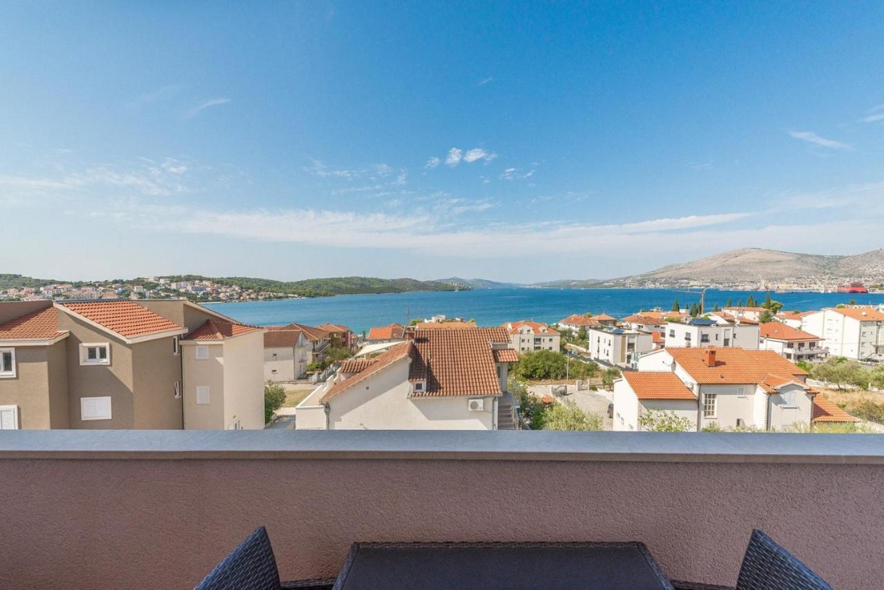 Apartments Ivana-Mira Okrug Gornji Luaran gambar