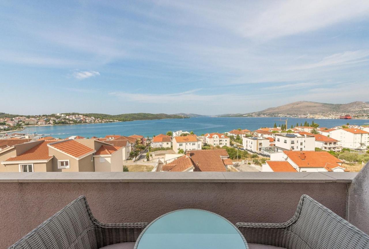 Apartments Ivana-Mira Okrug Gornji Luaran gambar