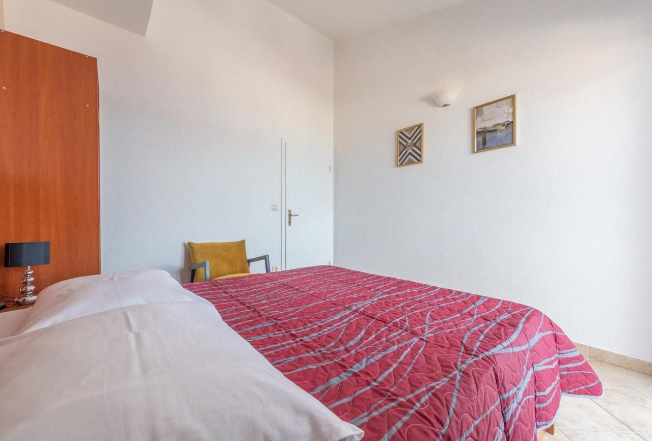 Apartments Ivana-Mira Okrug Gornji Luaran gambar