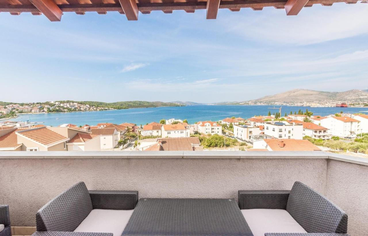 Apartments Ivana-Mira Okrug Gornji Luaran gambar