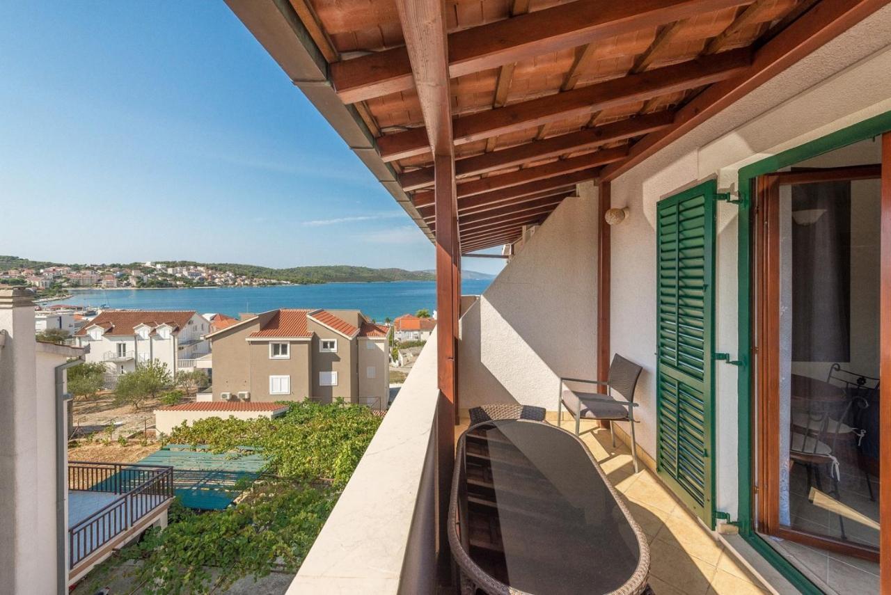 Apartments Ivana-Mira Okrug Gornji Luaran gambar